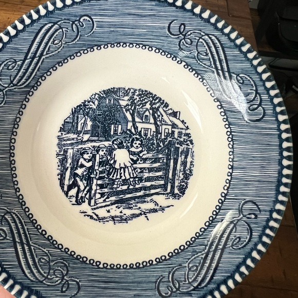 Set of 4 Currier & Ives Royal China Blue & White Bowls - Picture 4 of 8